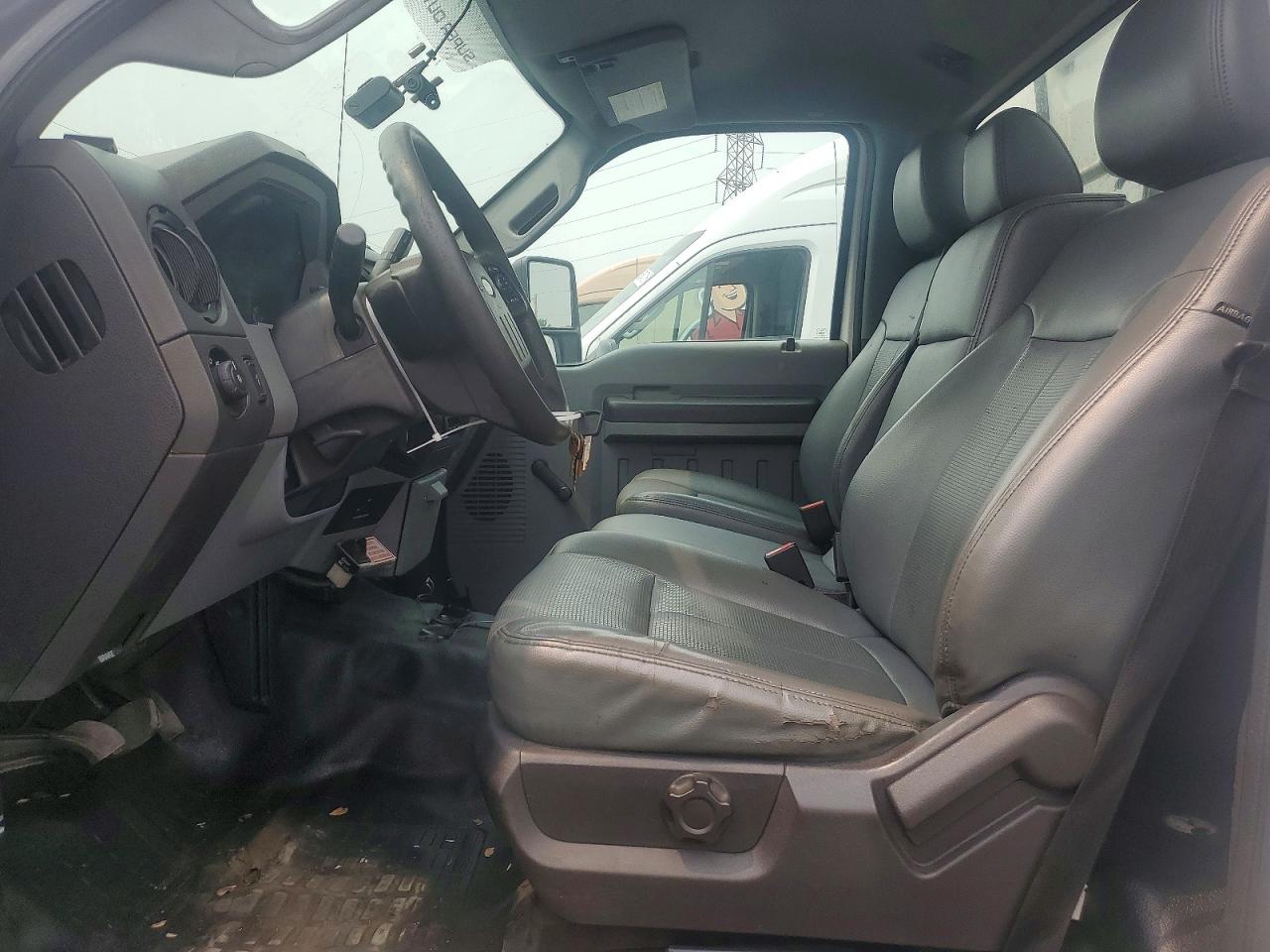 2016 FORD F550