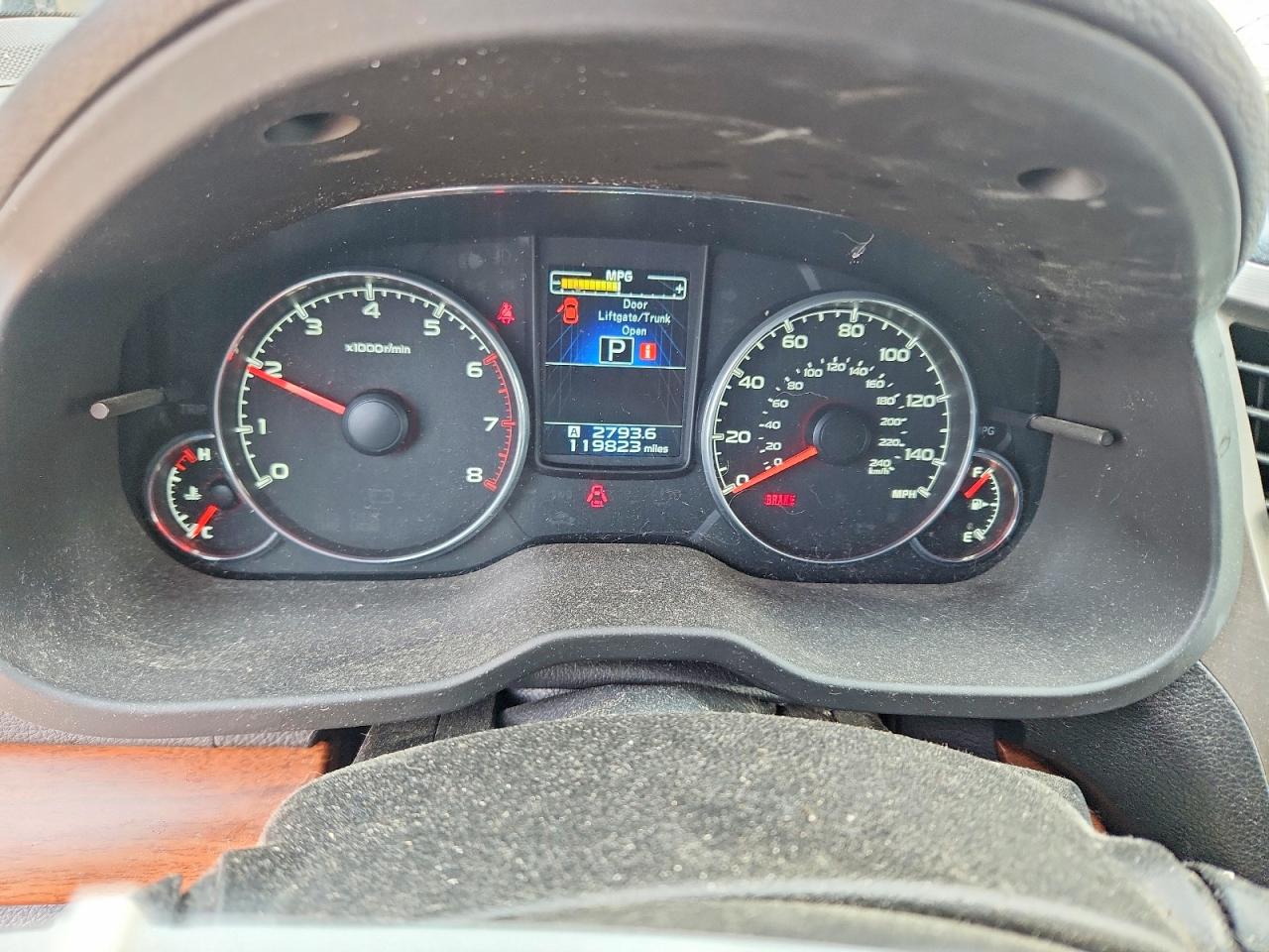 2014 SUBARU OUTBACK