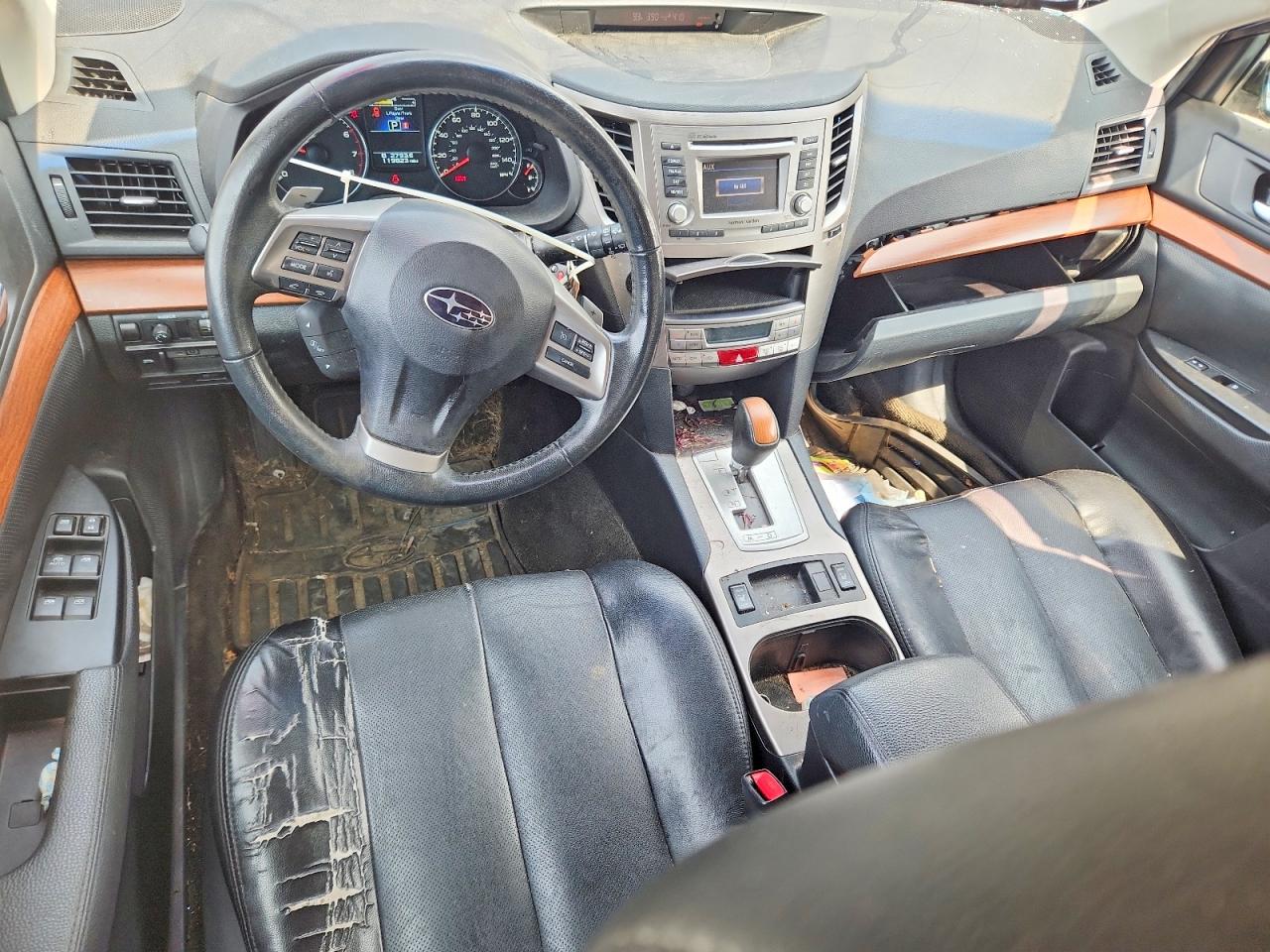 2014 SUBARU OUTBACK