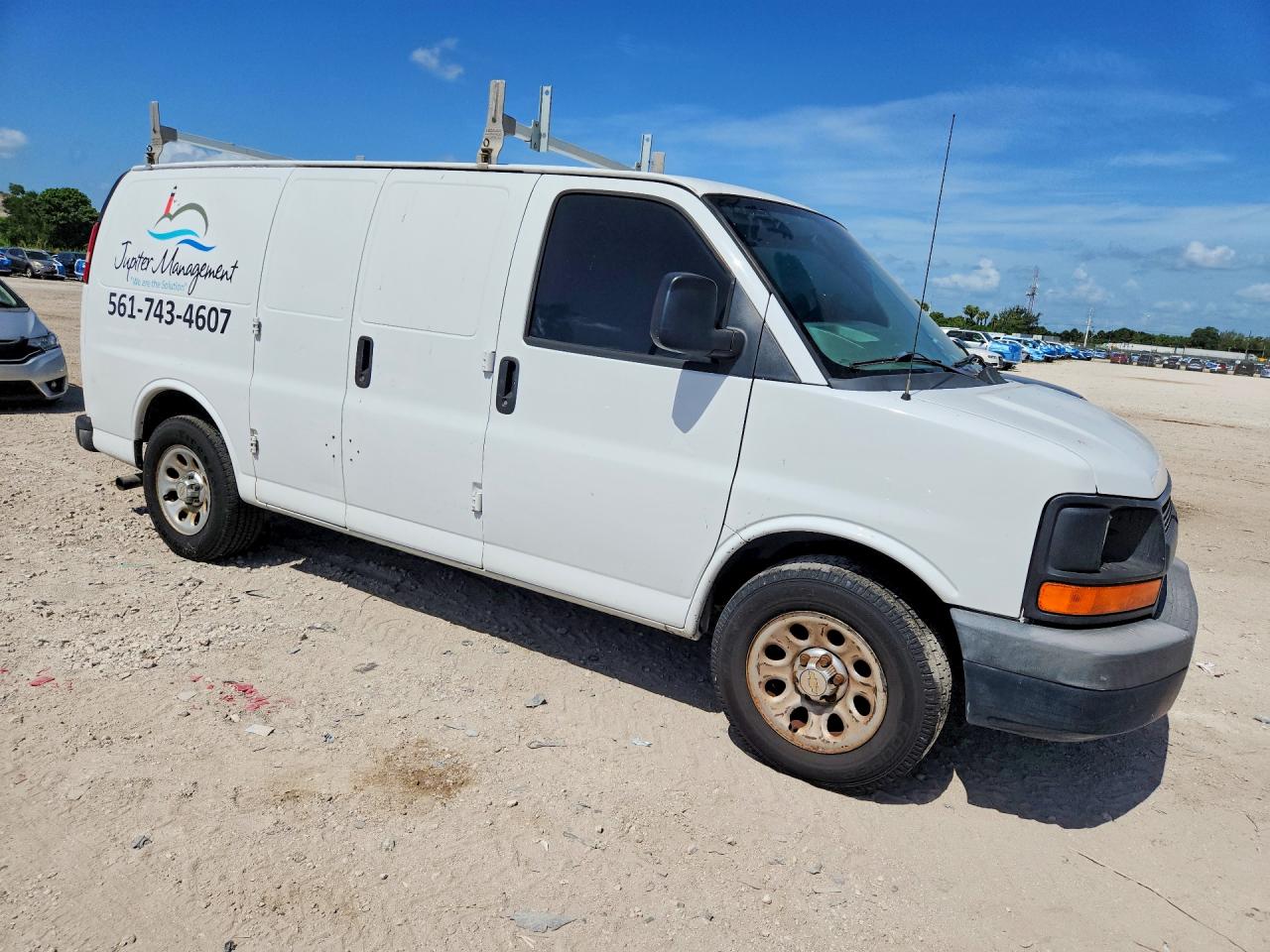 2013 CHEVROLET EXPRESS
