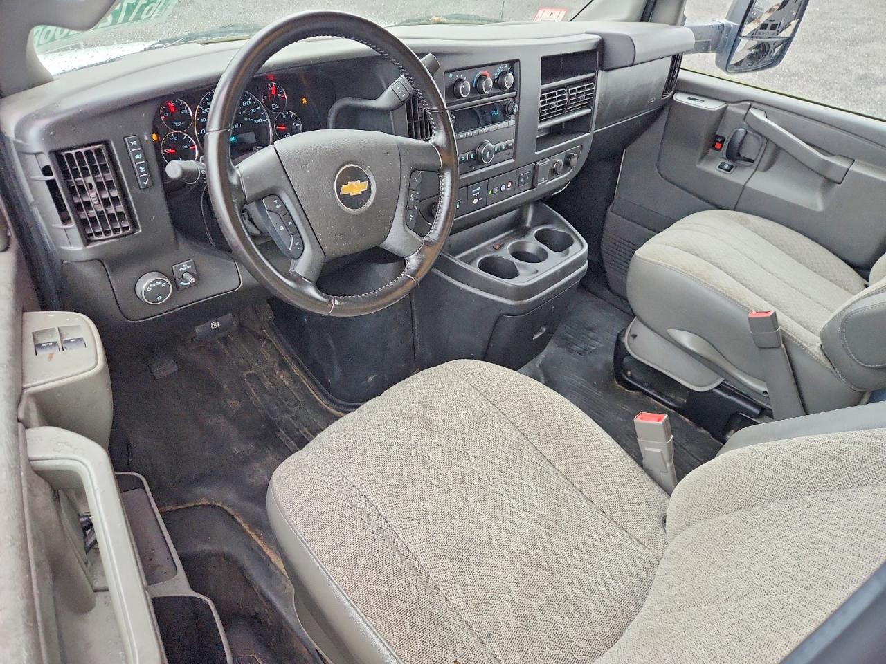 2021 CHEVROLET EXPRESS