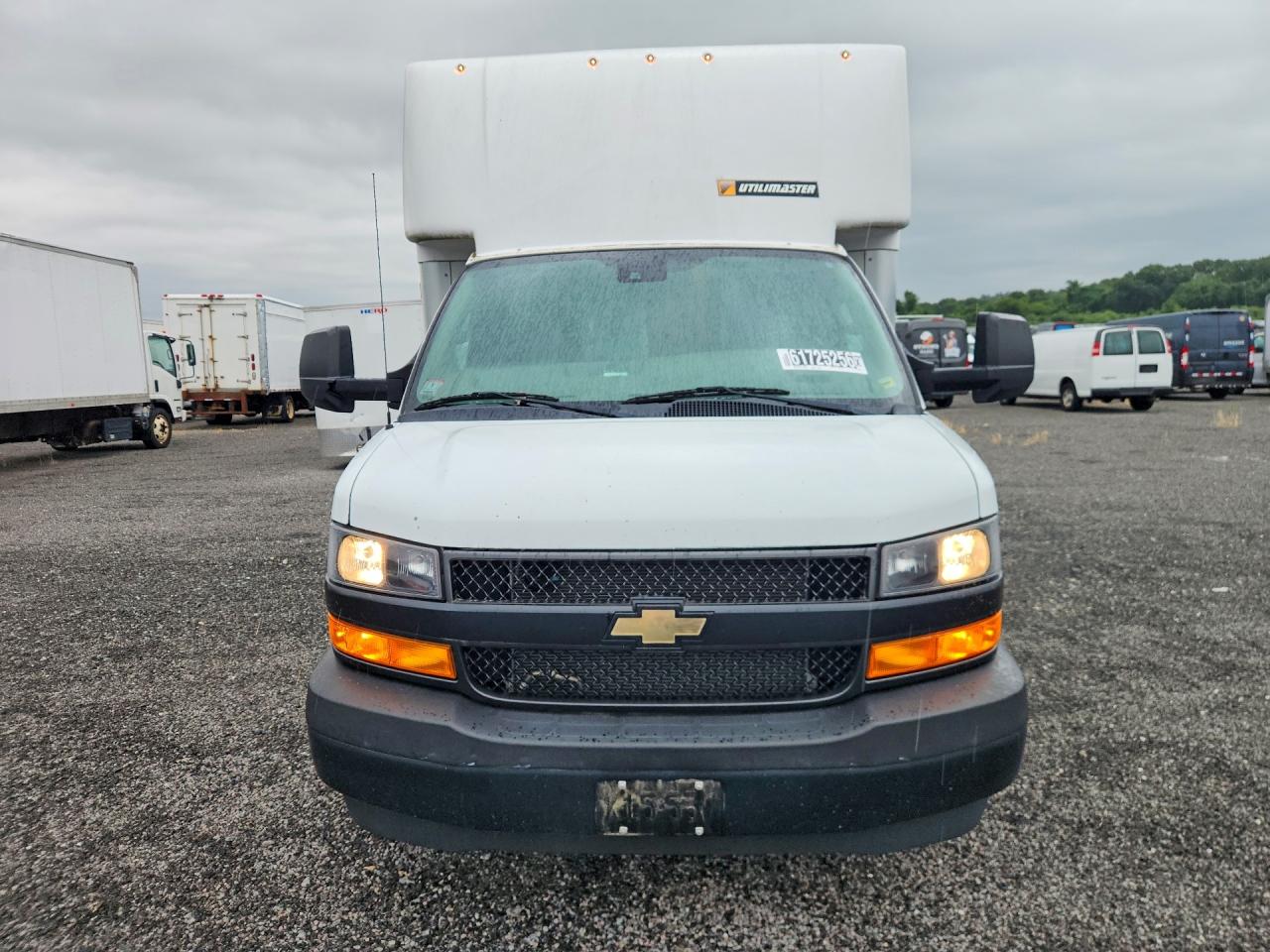 2021 CHEVROLET EXPRESS