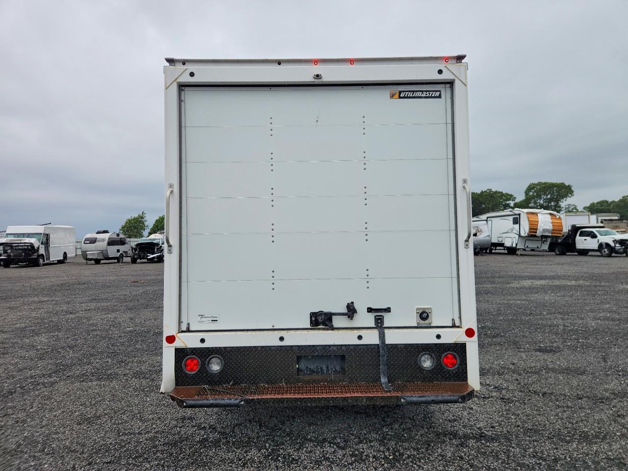 2021 CHEVROLET EXPRESS