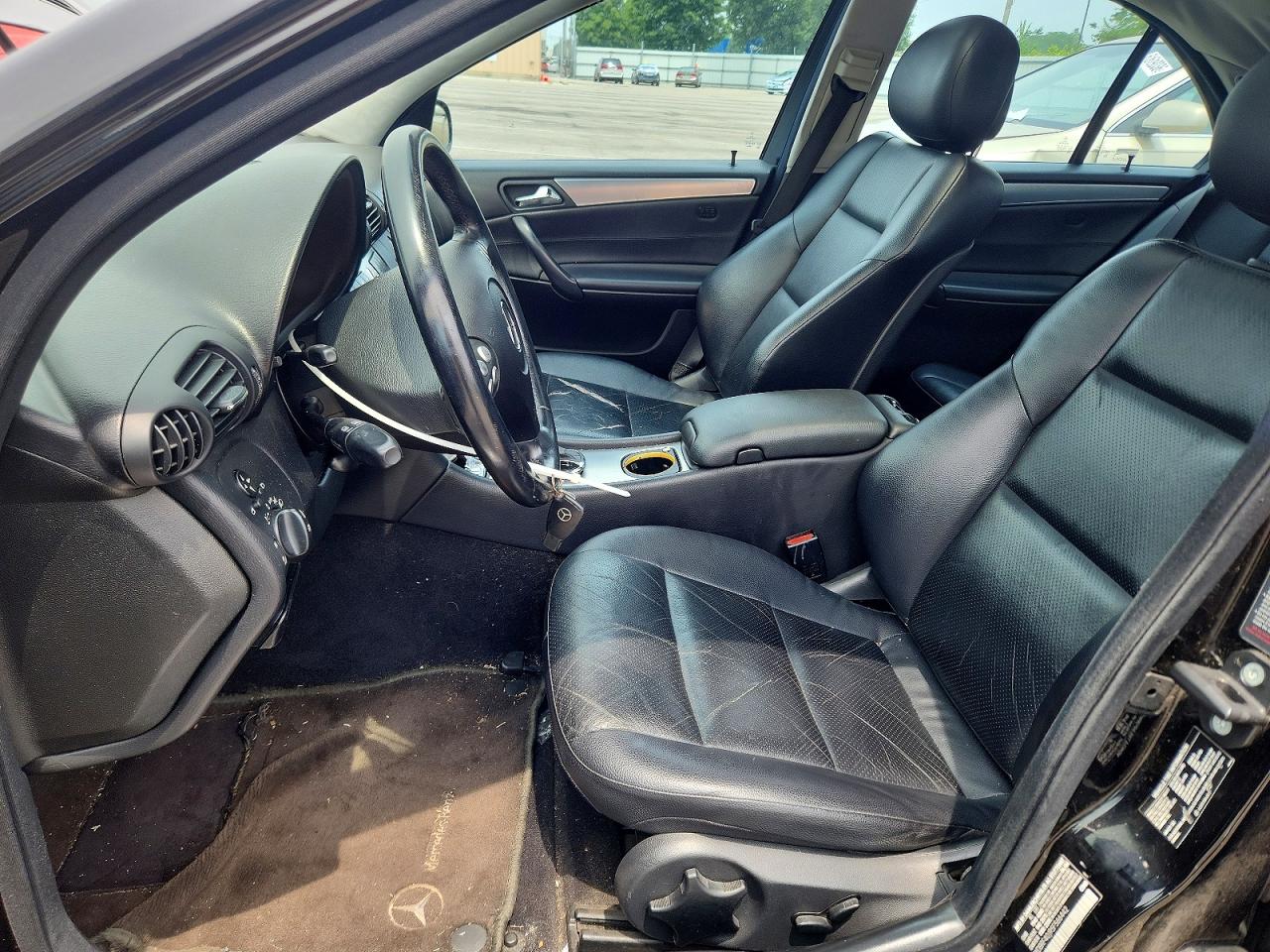2005 MERCEDES-BENZ C-CLASS