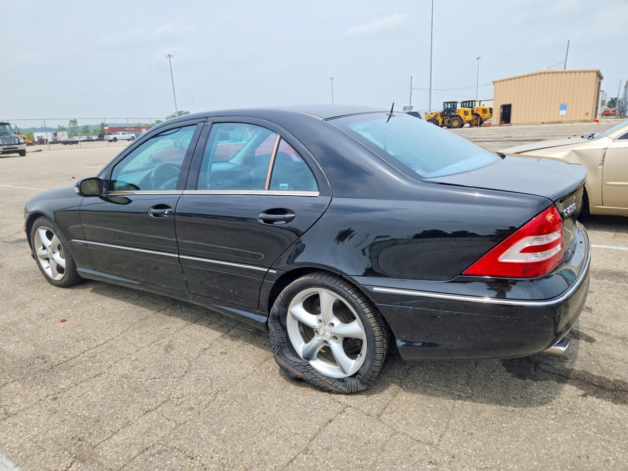 2005 MERCEDES-BENZ C-CLASS