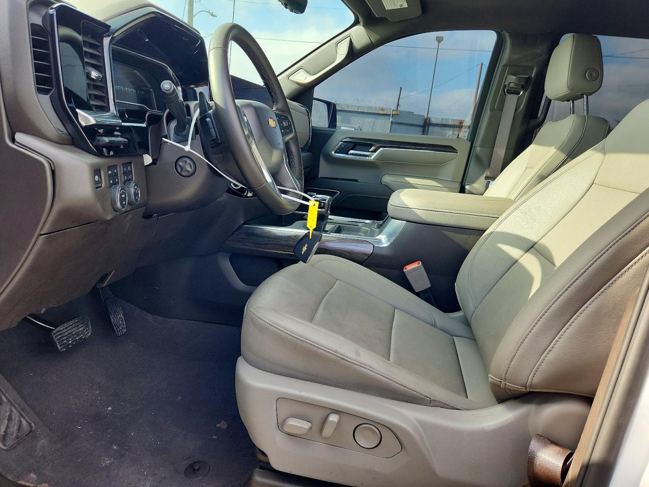 2025 CHEVROLET SILVERADO