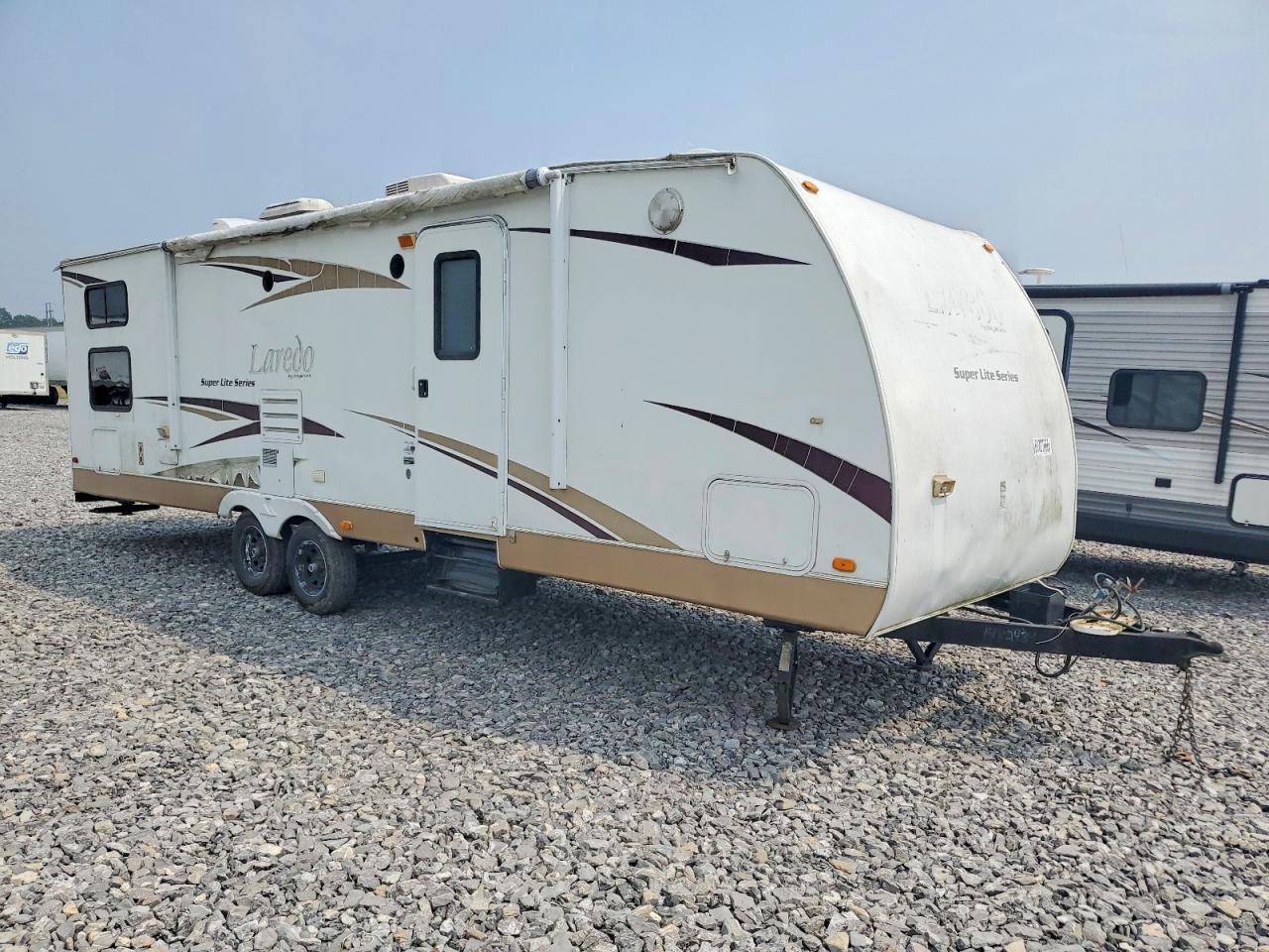 2008 KEYSTONE LAREDO