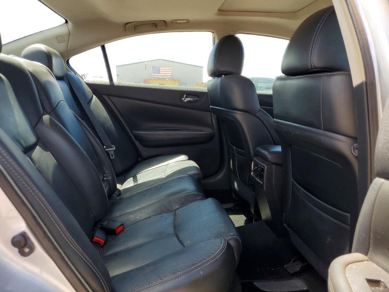 2012 NISSAN MAXIMA