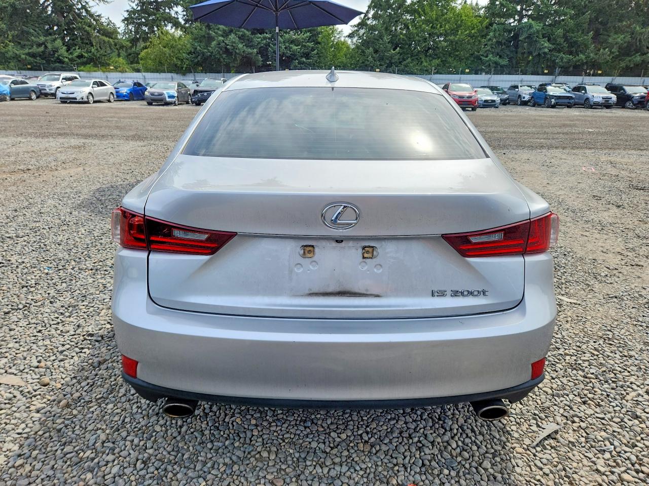 2016 LEXUS IS