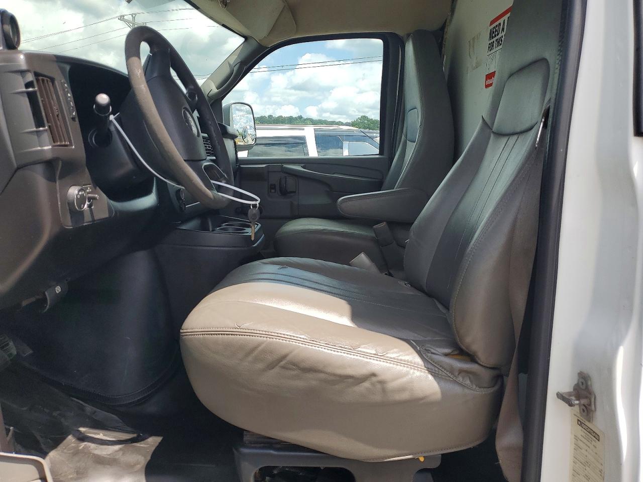 2011 GMC SAVANA