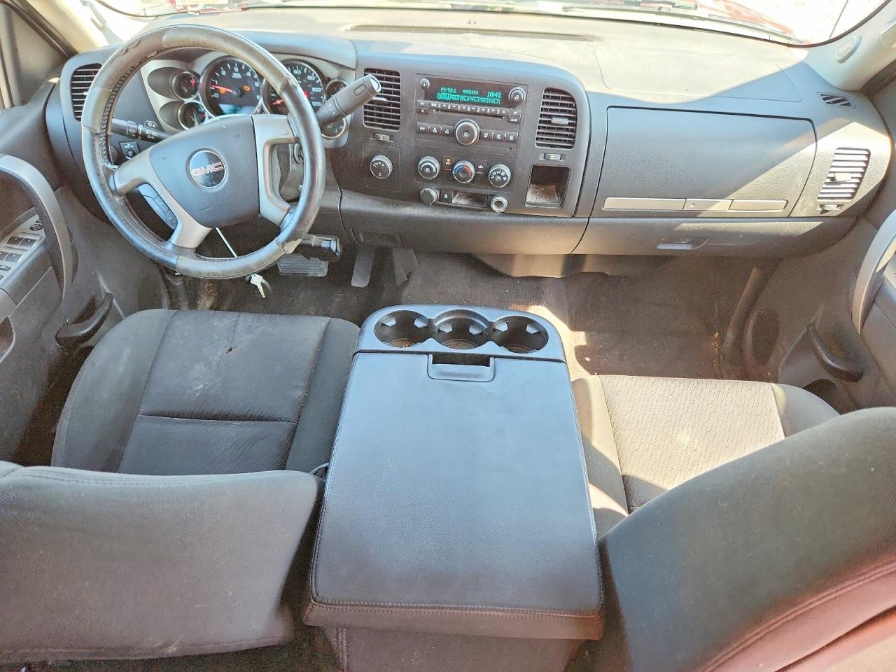 2010 GMC SIERRA