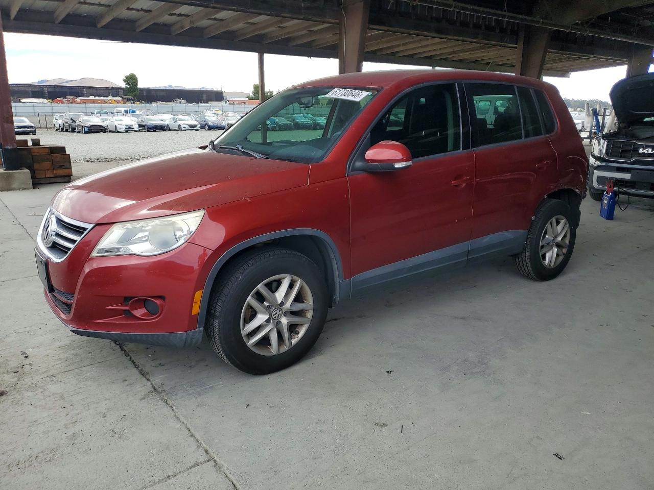 2011 VOLKSWAGEN TIGUAN