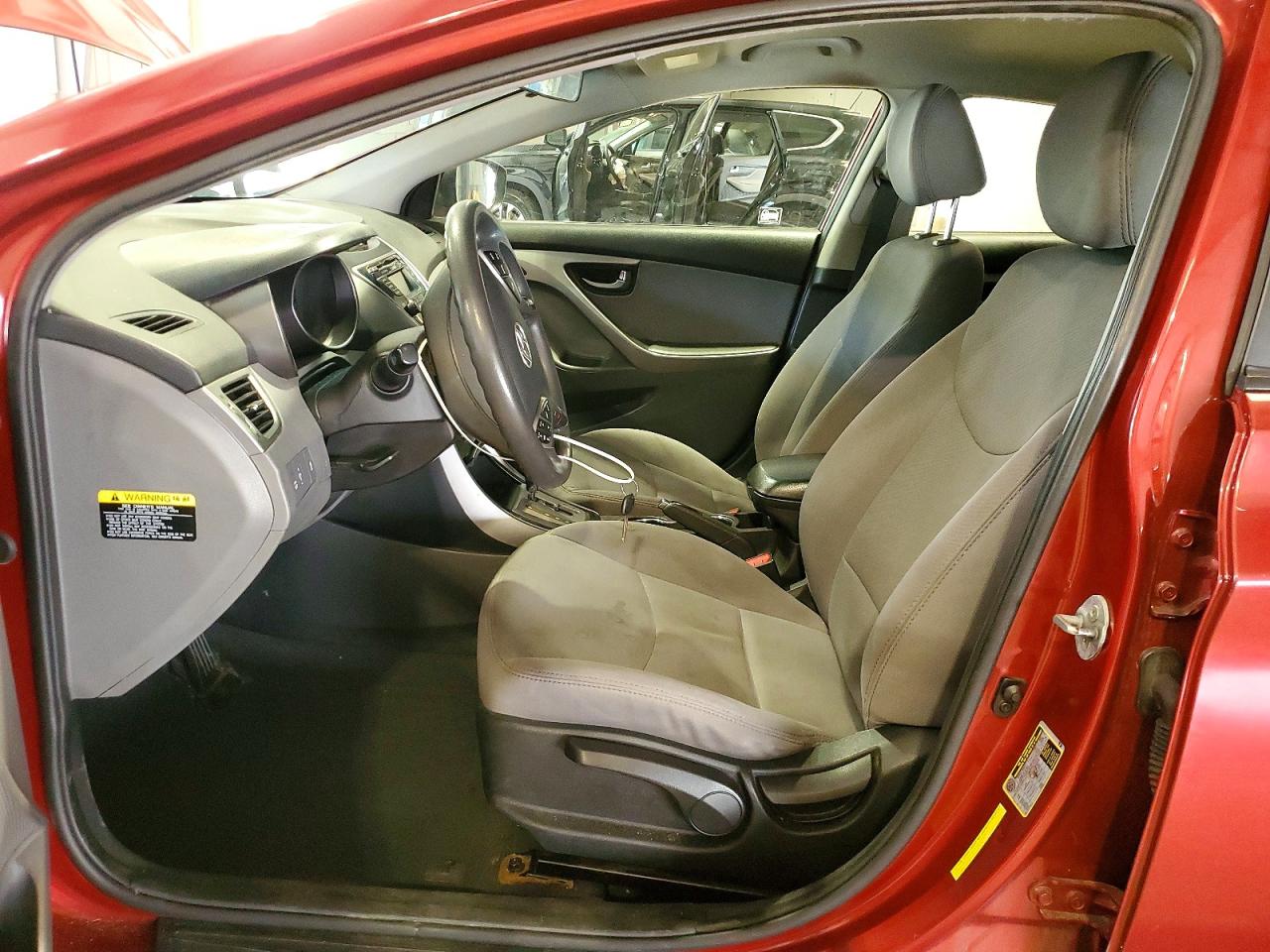 2013 HYUNDAI ELANTRA
