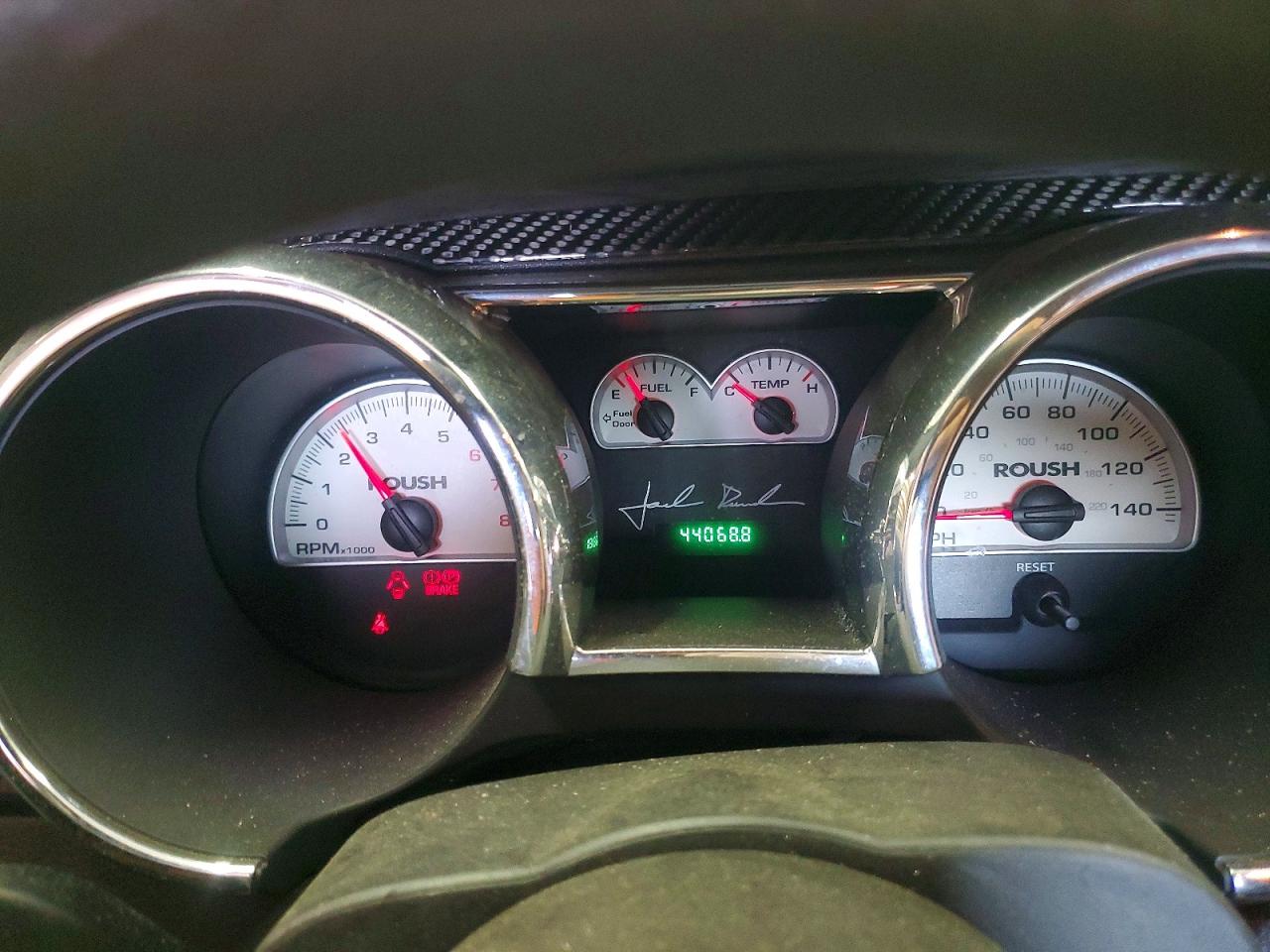 2005 FORD MUSTANG