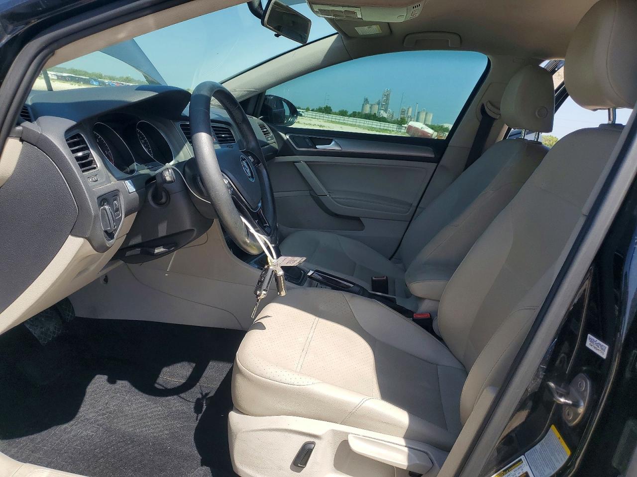 2015 VOLKSWAGEN GOLF
