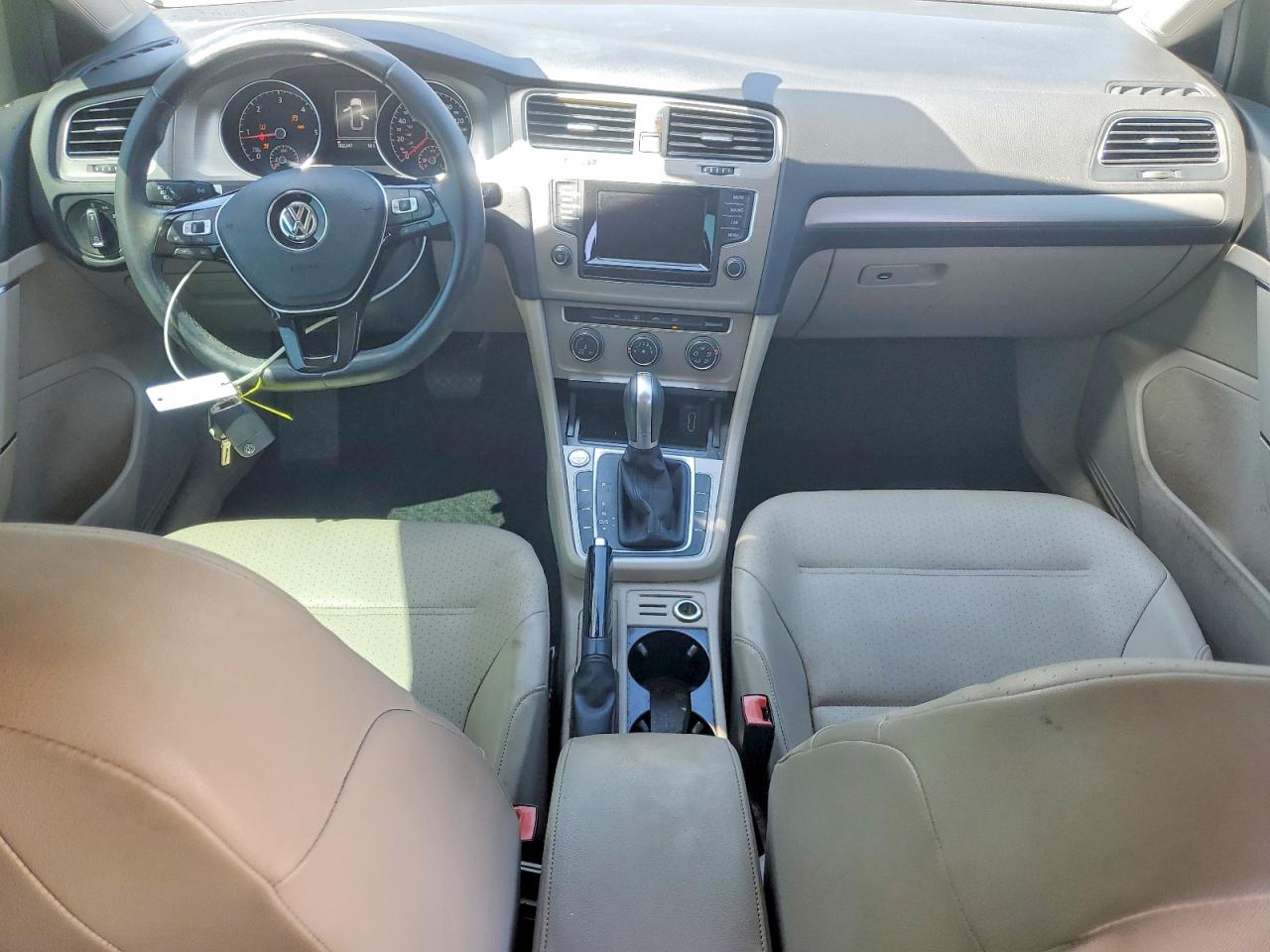 2015 VOLKSWAGEN GOLF