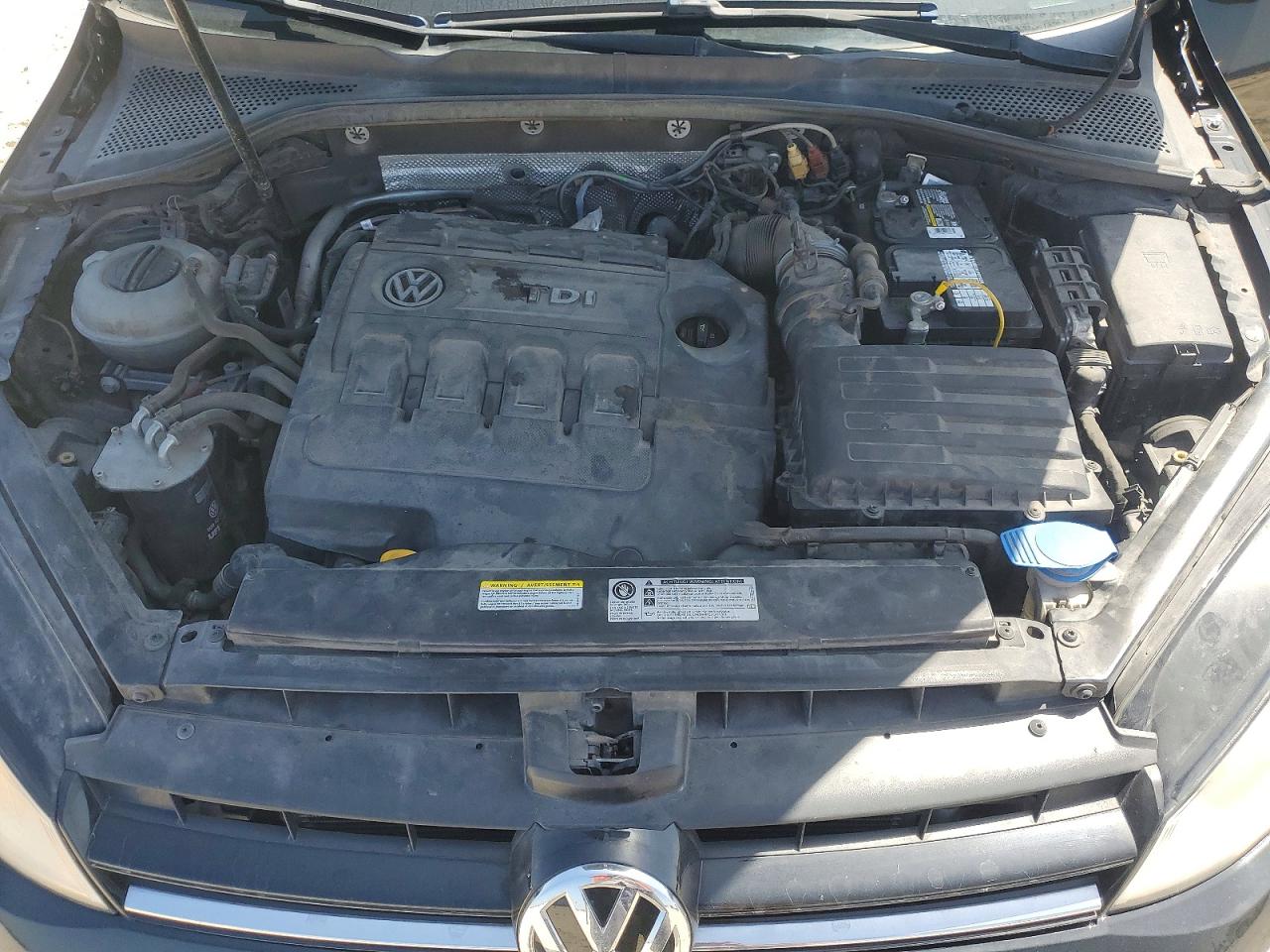 2015 VOLKSWAGEN GOLF