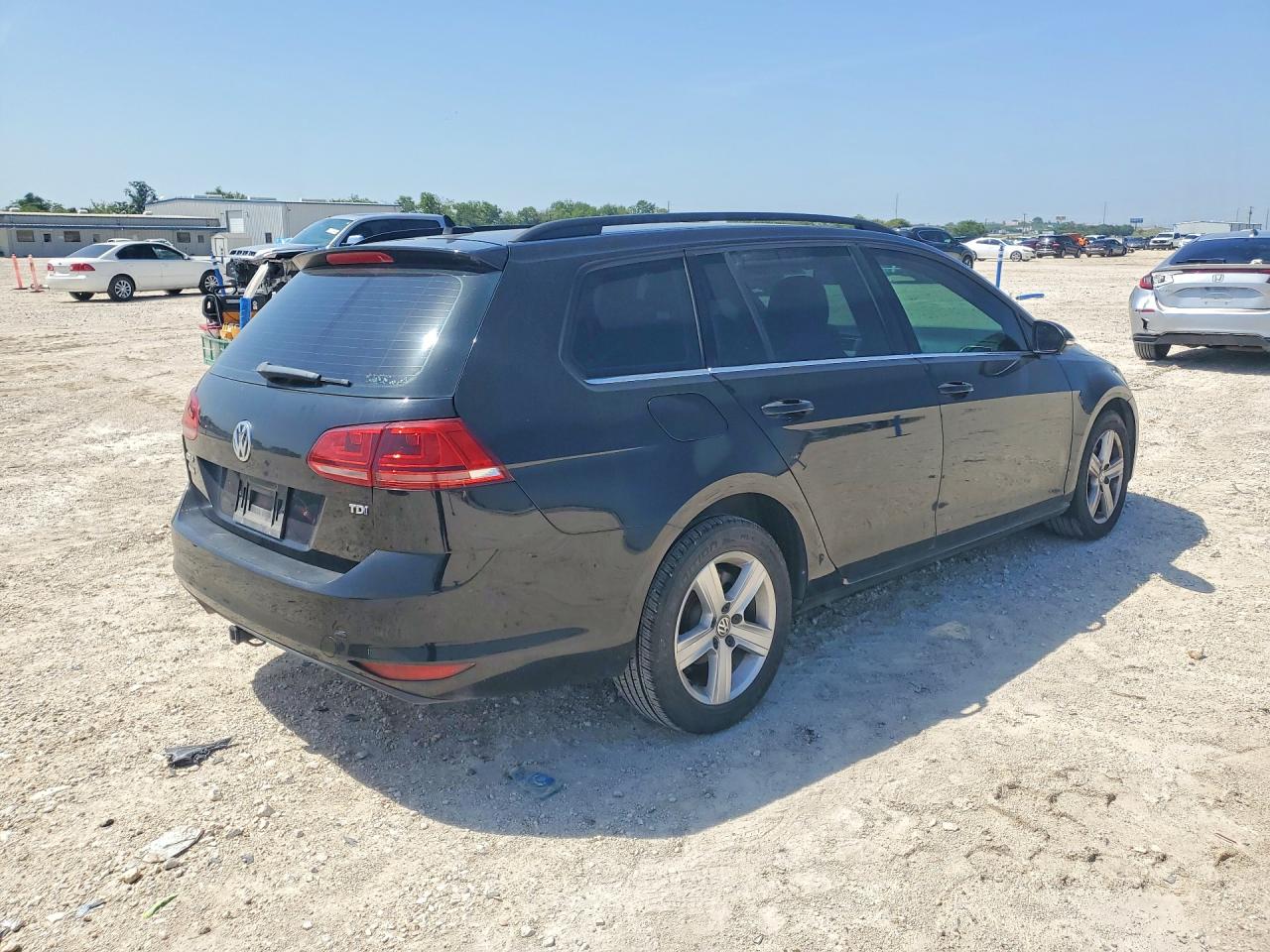 2015 VOLKSWAGEN GOLF