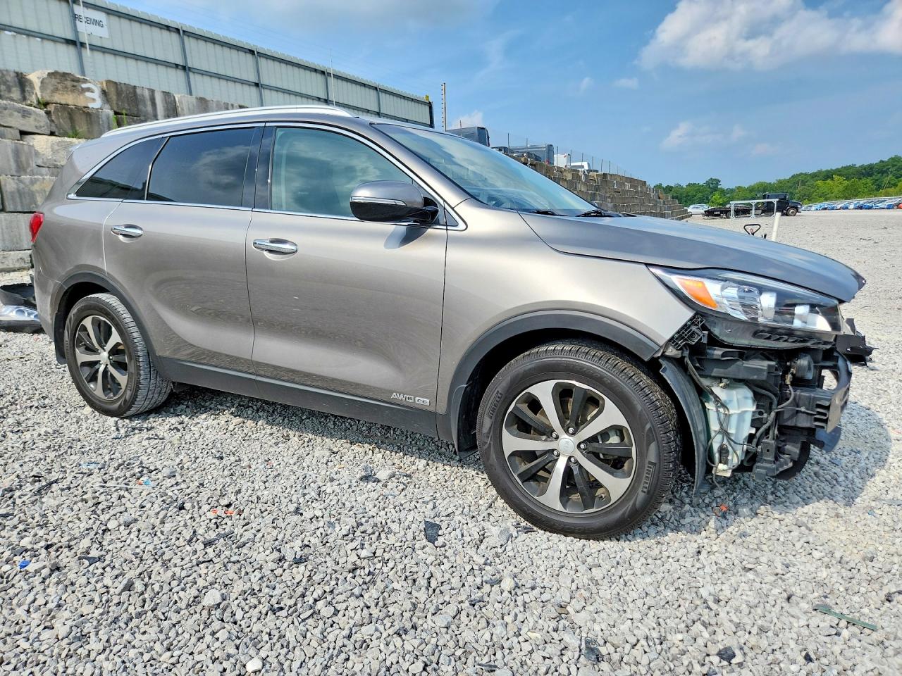 2016 KIA SORENTO
