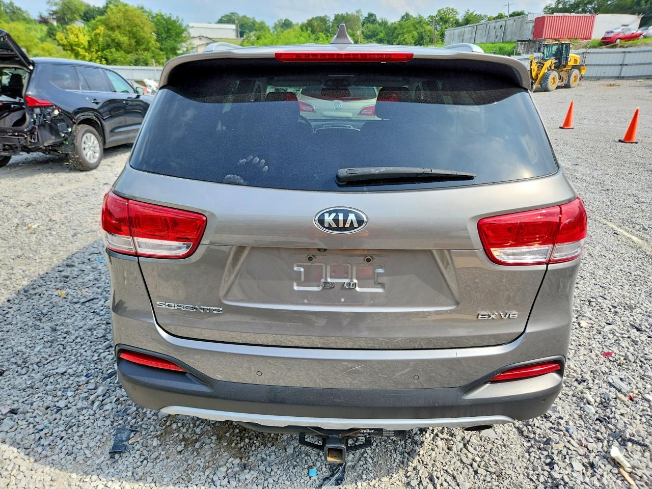 2016 KIA SORENTO
