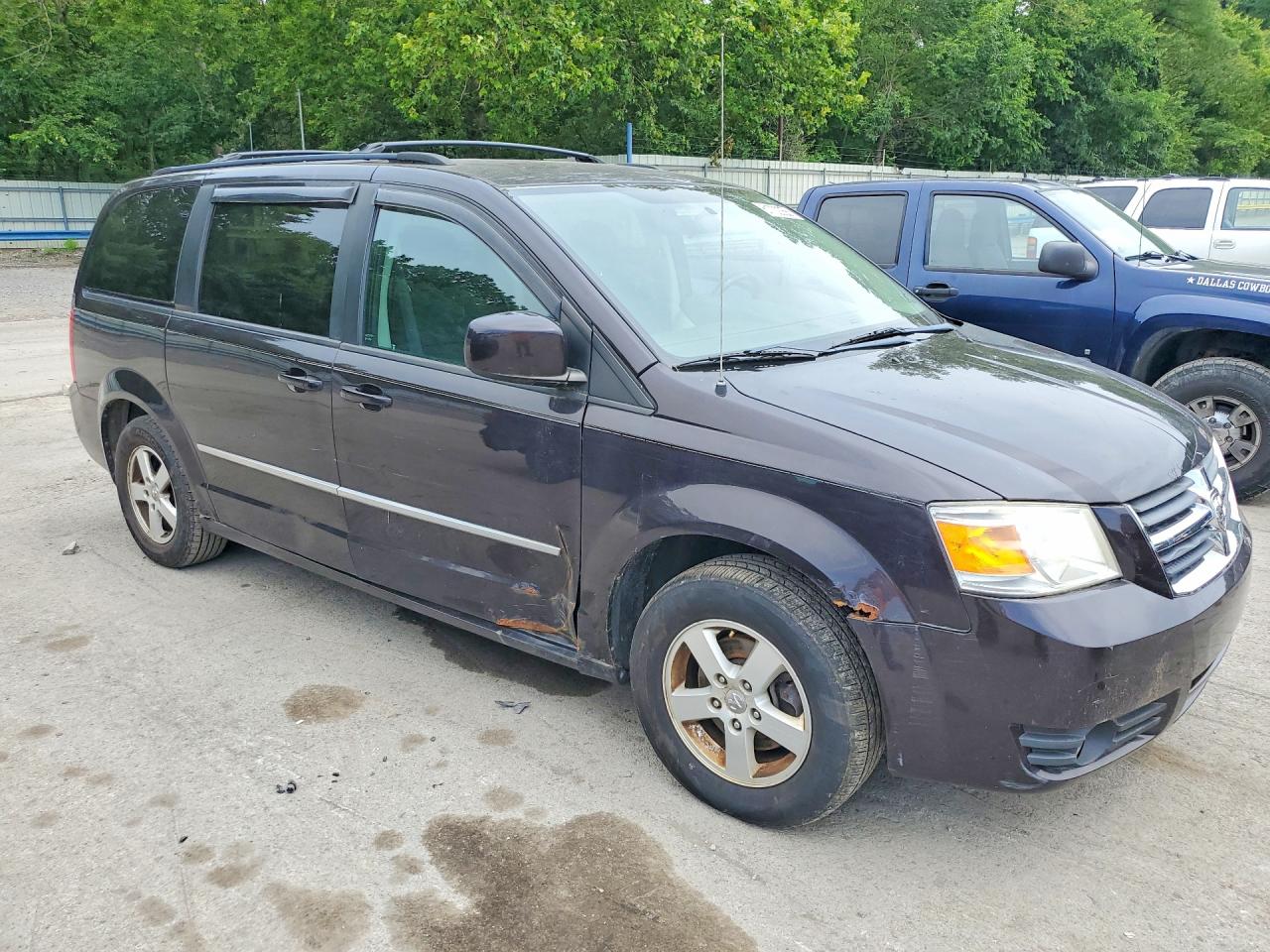 2010 DODGE CARAVAN