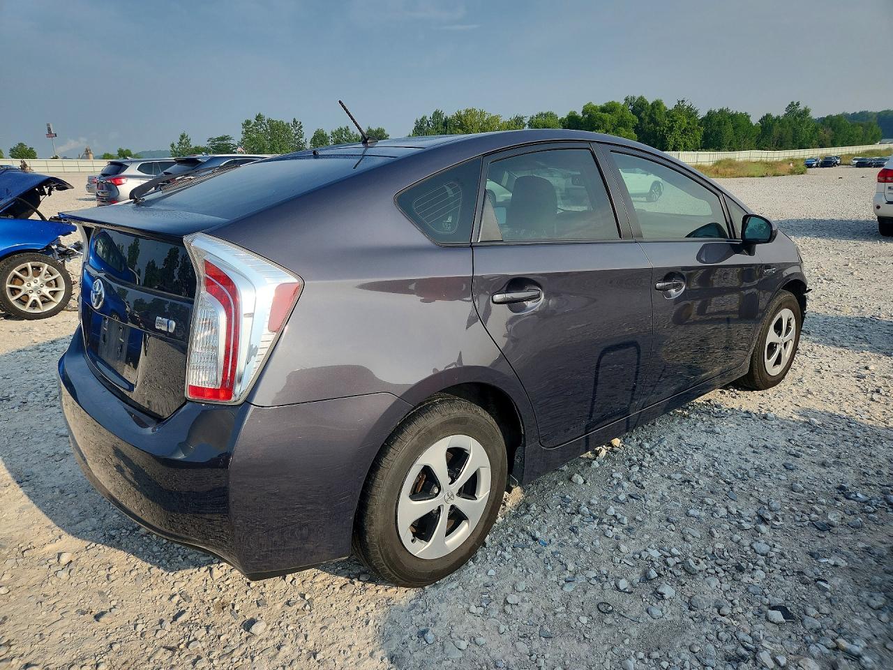 2013 TOYOTA PRIUS