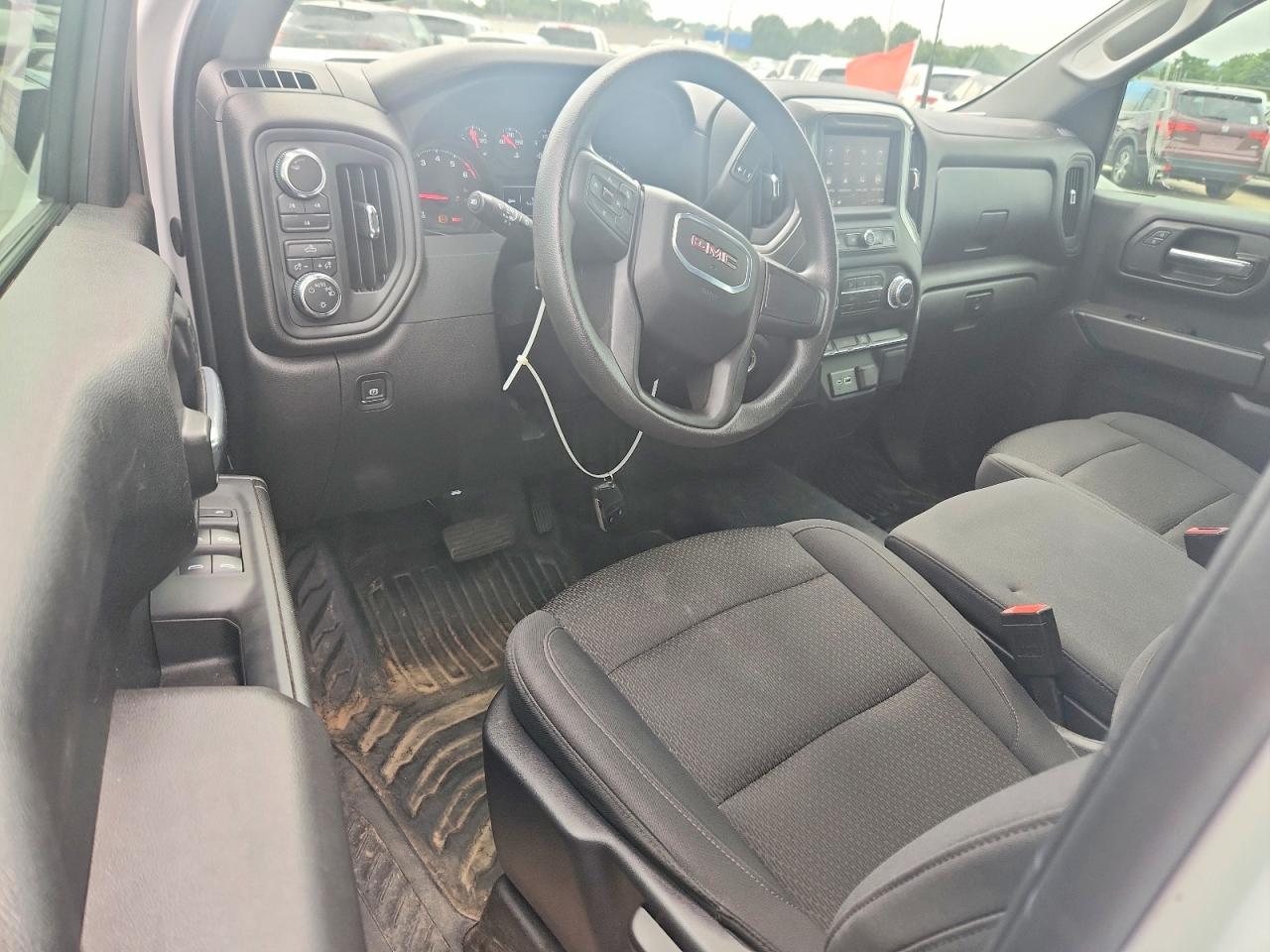 2024 GMC SIERRA