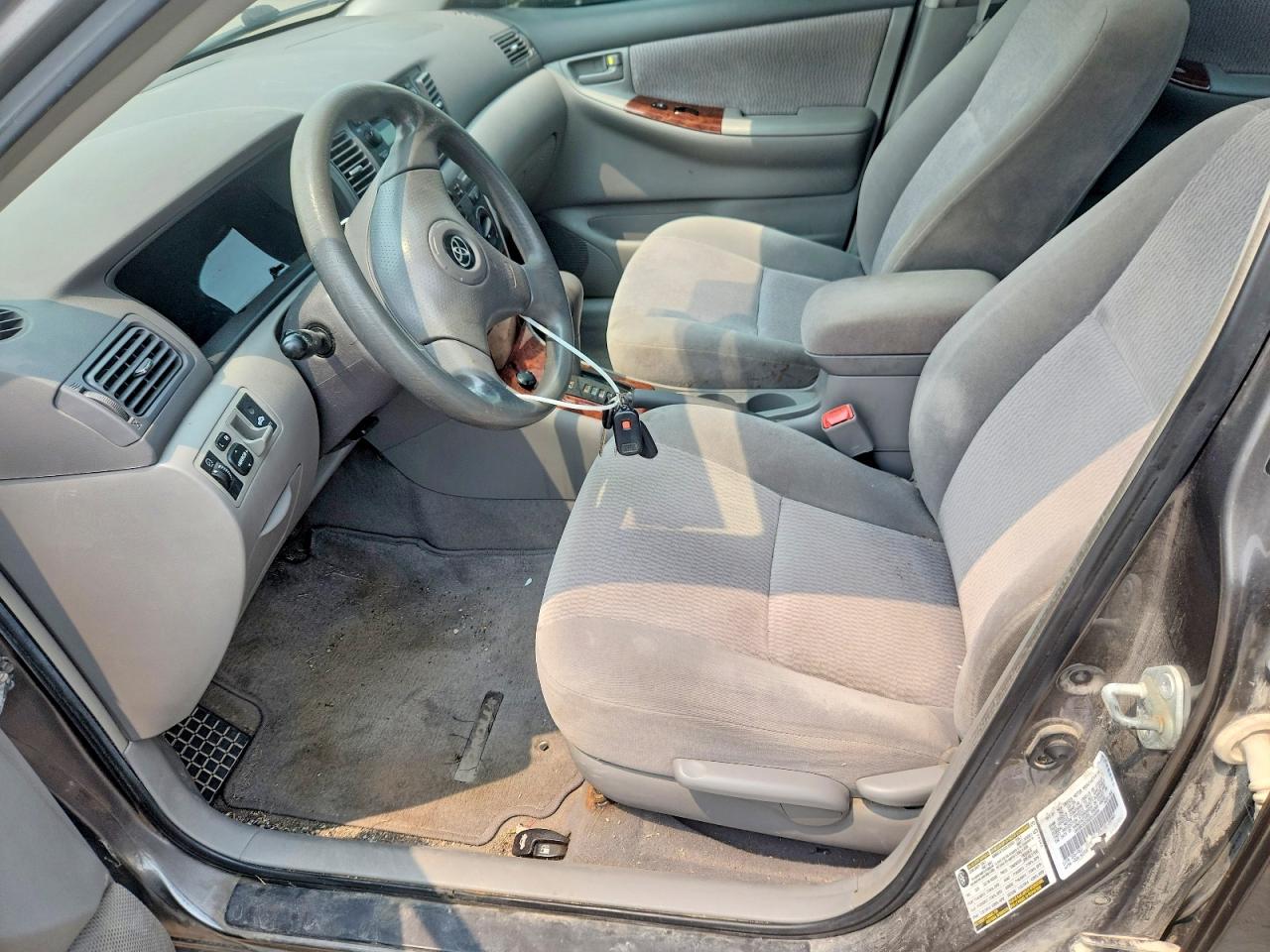 2006 TOYOTA COROLLA