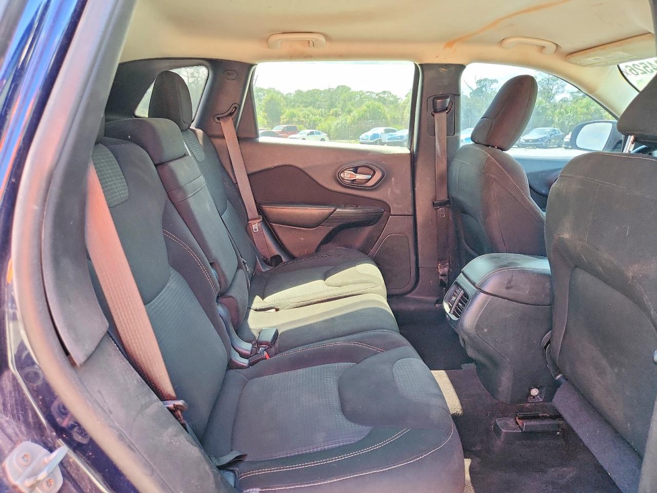 2016 JEEP CHEROKEE