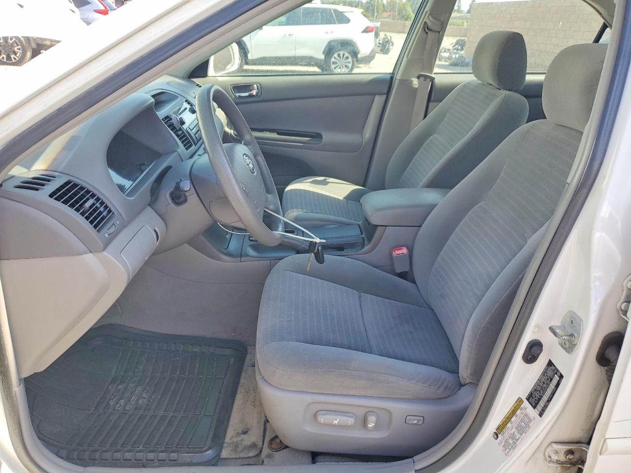 2005 TOYOTA CAMRY