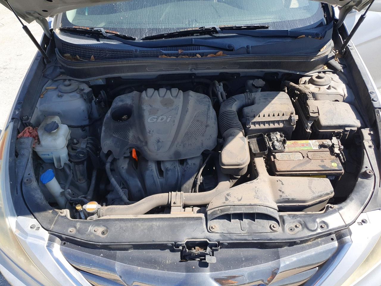 2011 HYUNDAI SONATA