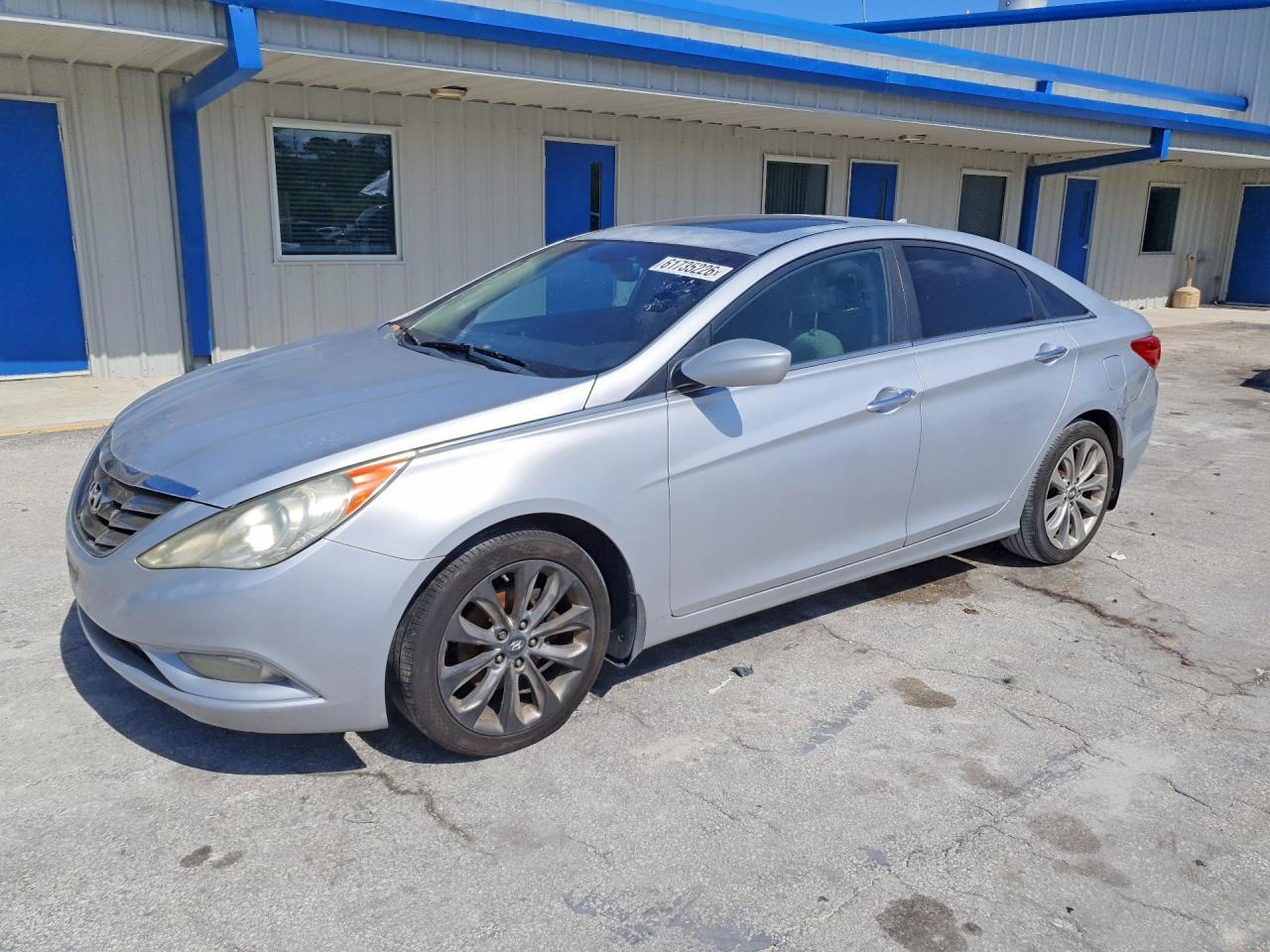 2011 HYUNDAI SONATA