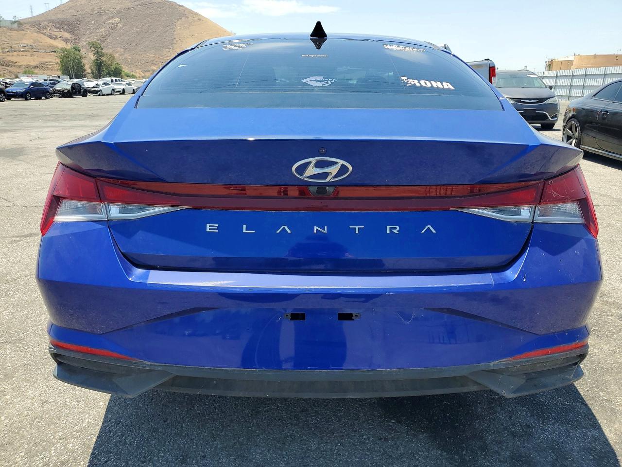 2022 HYUNDAI ELANTRA