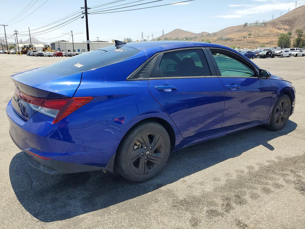 2022 HYUNDAI ELANTRA