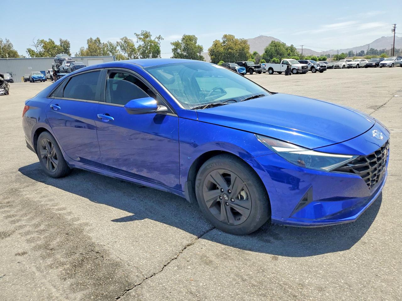 2022 HYUNDAI ELANTRA