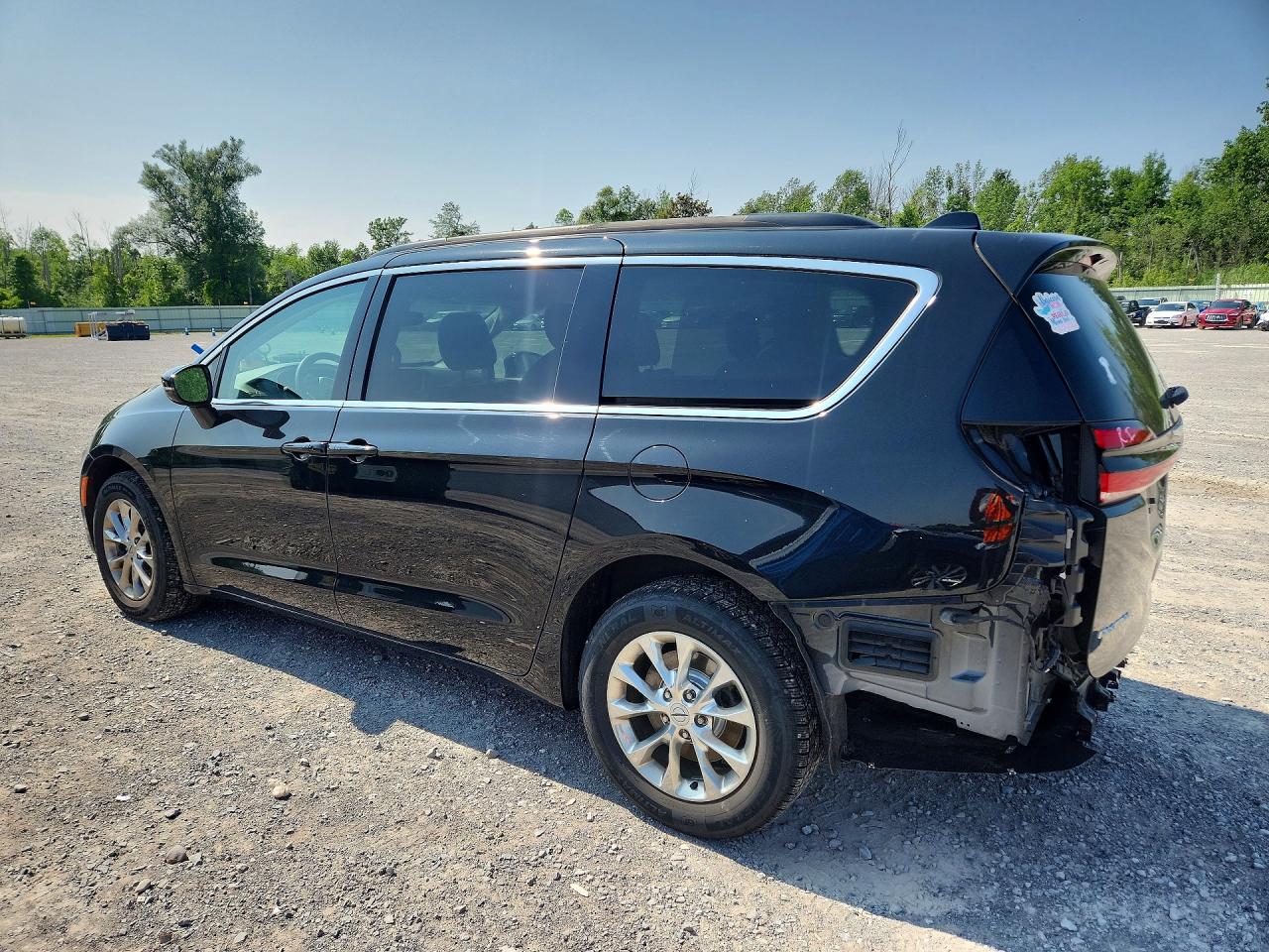 2022 CHRYSLER PACIFICA