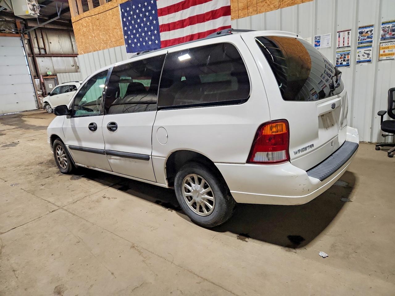 2002 FORD WINDSTAR