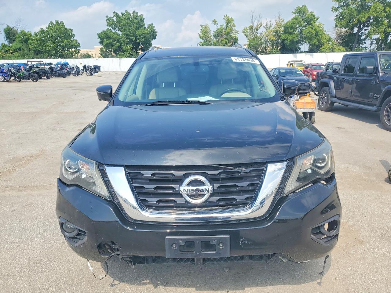 2017 NISSAN PATHFINDER