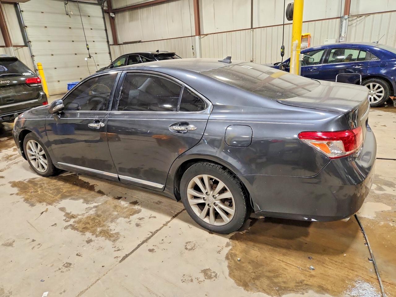 2010 LEXUS ES350