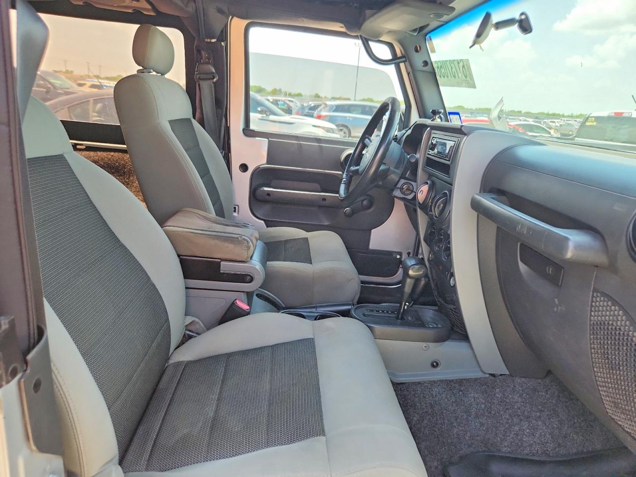 2010 JEEP WRANGLER