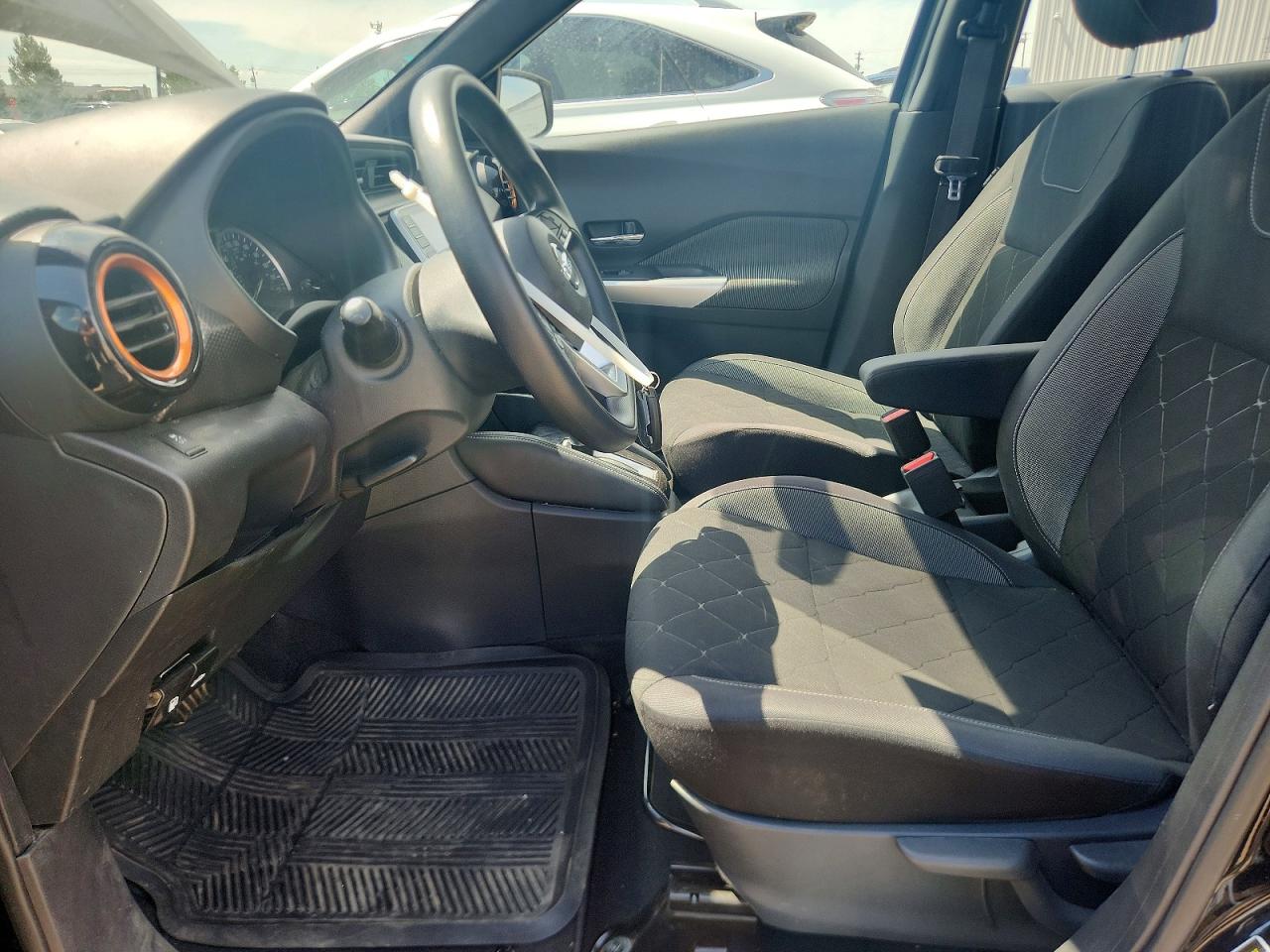2019 NISSAN KICKS