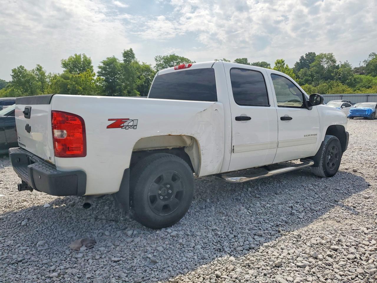 2013 CHEVROLET SILVERADO