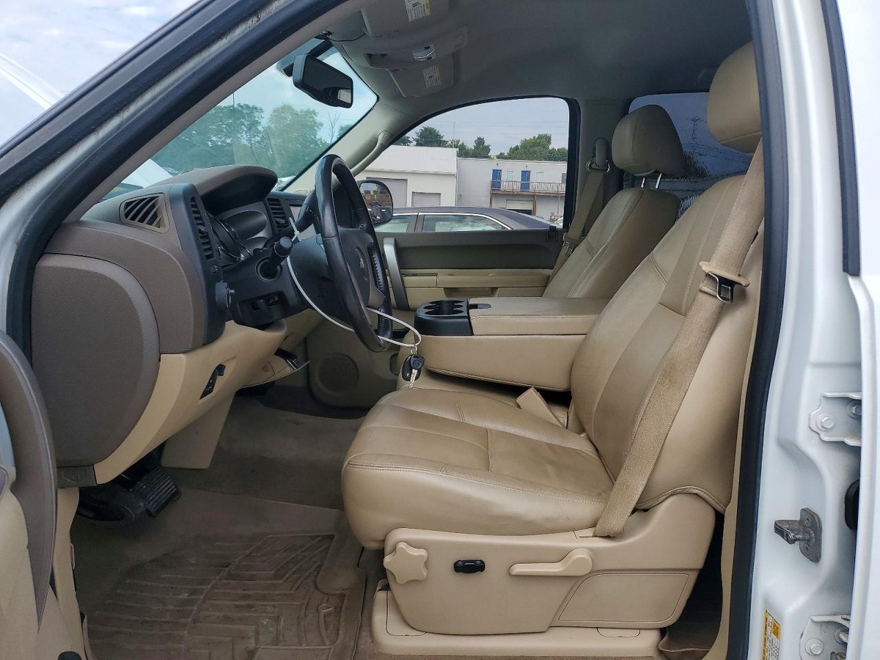 2013 CHEVROLET SILVERADO