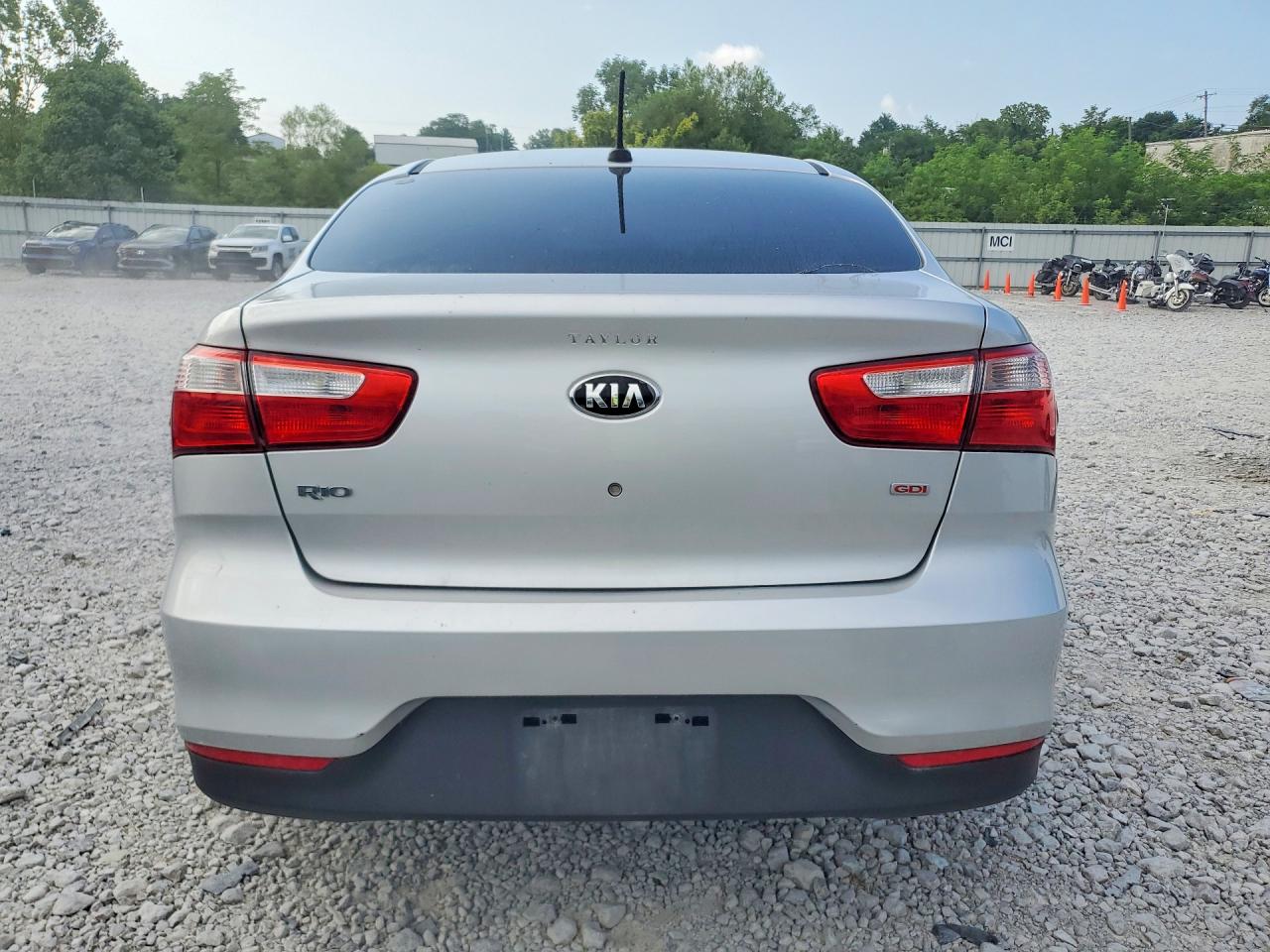 2016 KIA RIO