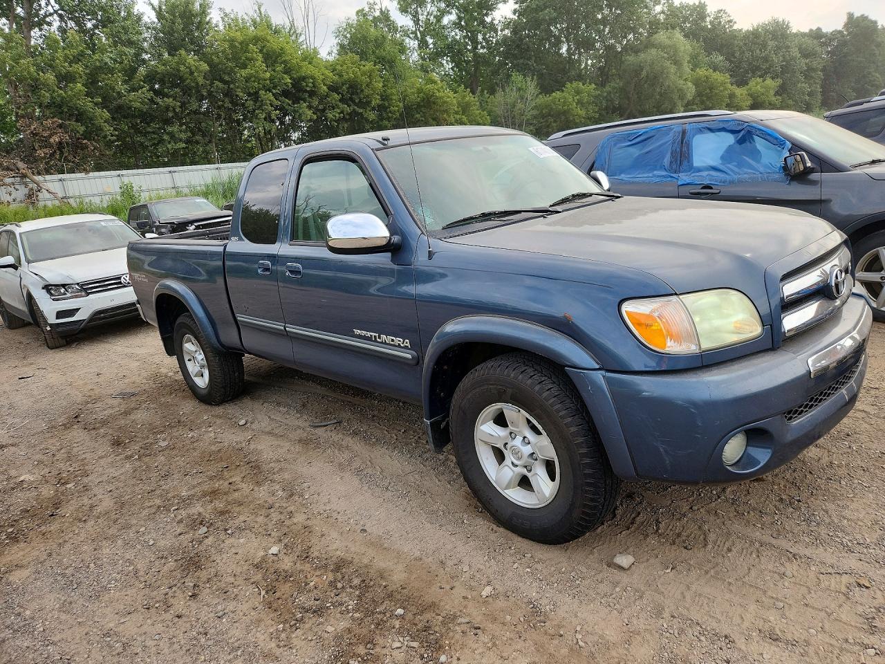 2005 TOYOTA TUNDRA