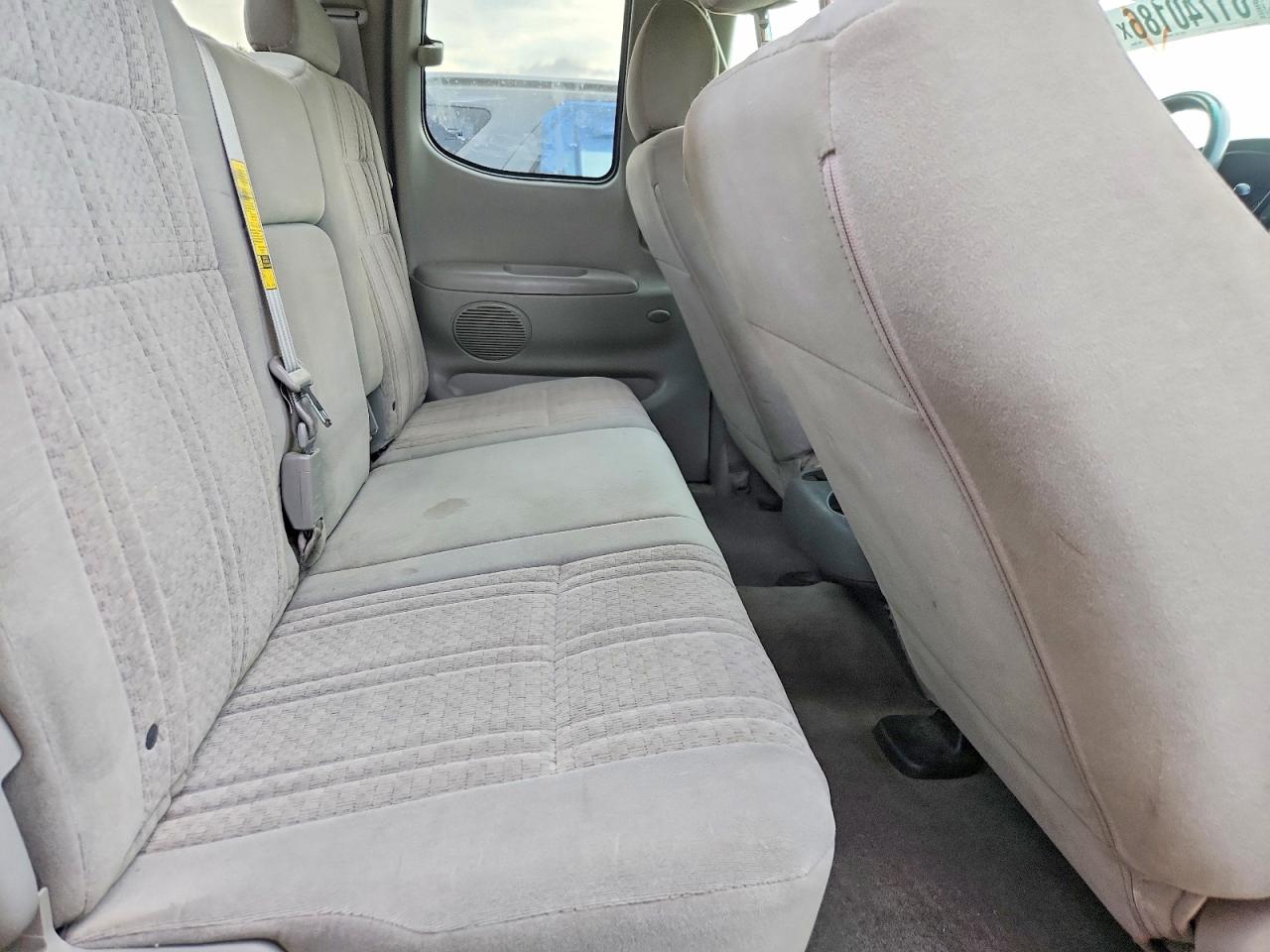 2005 TOYOTA TUNDRA