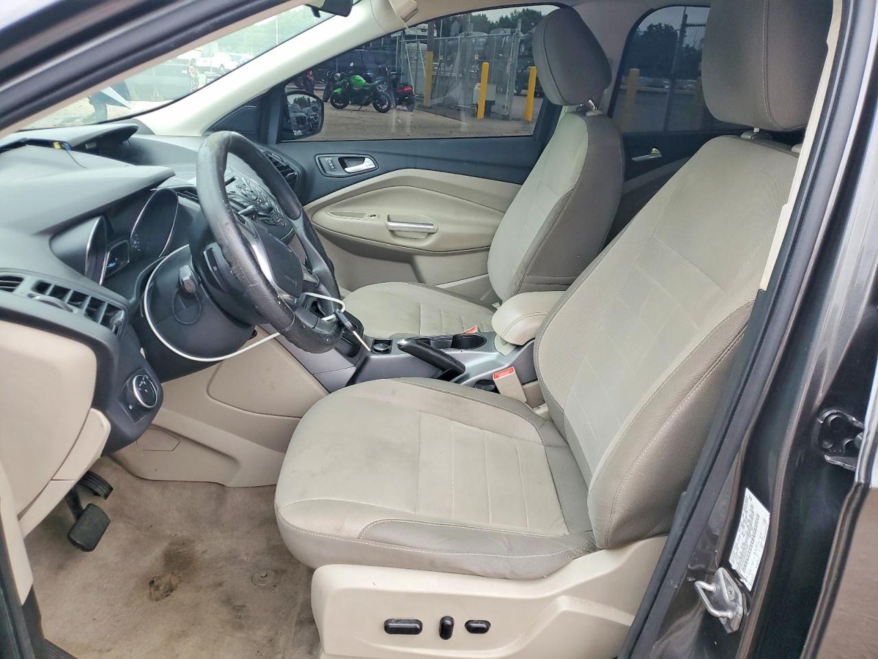 2016 FORD ESCAPE