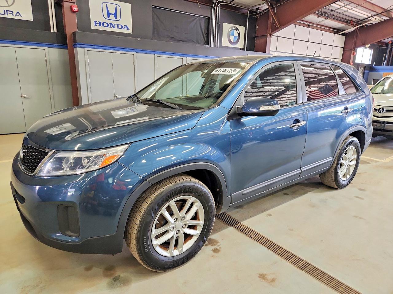 2014 KIA SORENTO