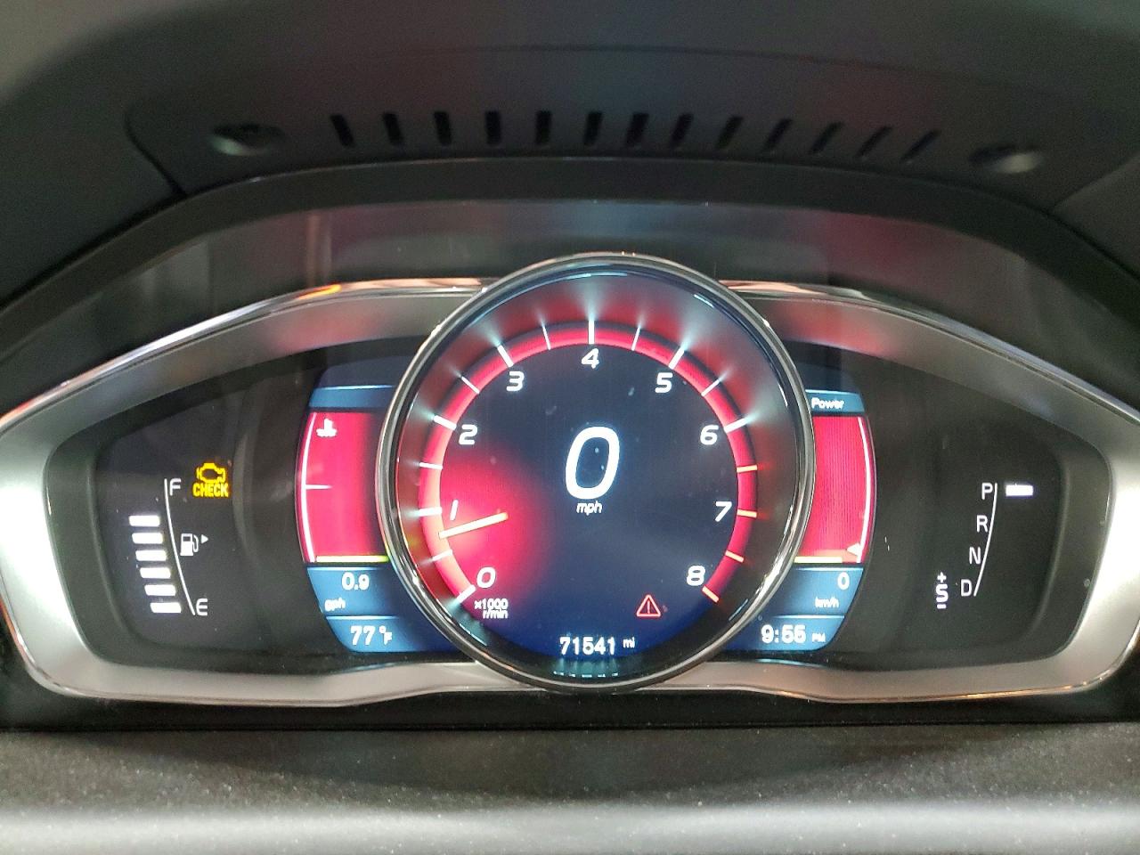 2014 VOLVO XC60