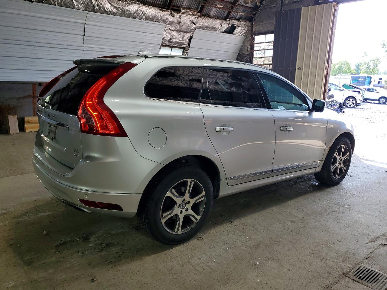 2014 VOLVO XC60